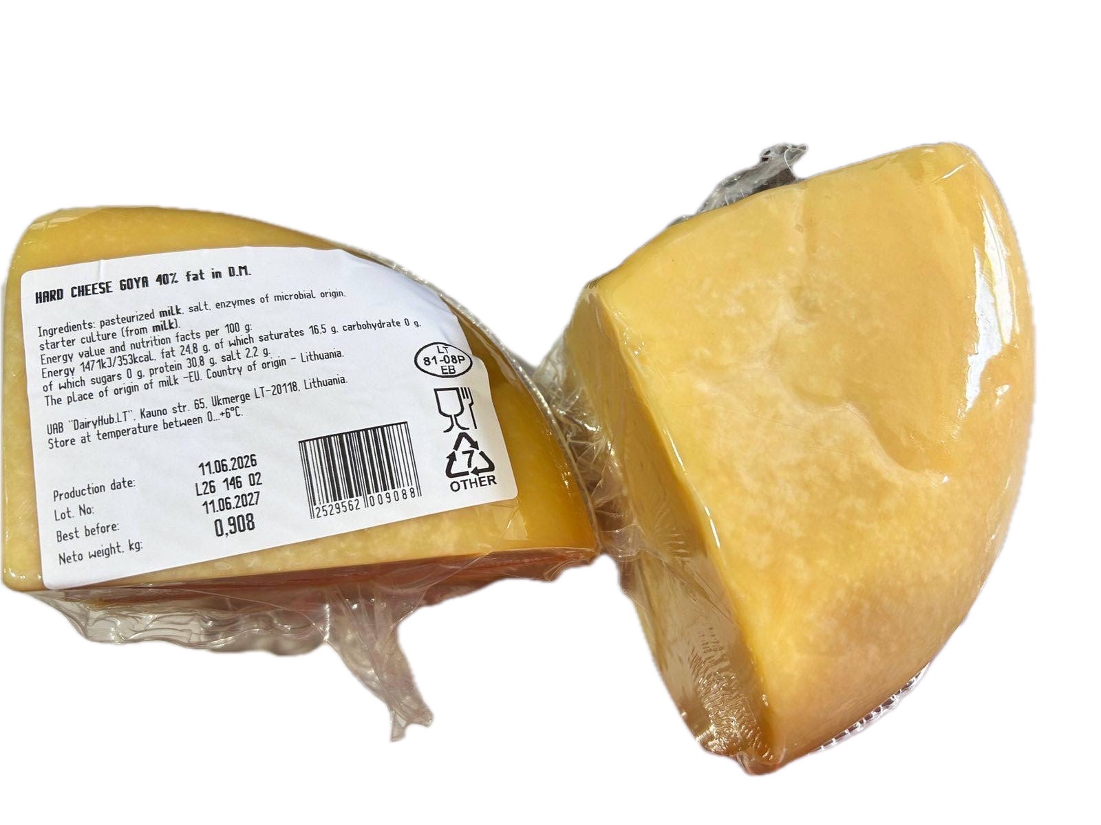 Сир Goya тип пармезан 40% 12 міс 1,1 кг